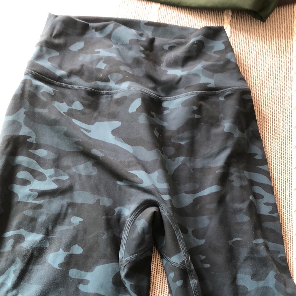 Buffbunny Teal Legacy Camouflage Leggings